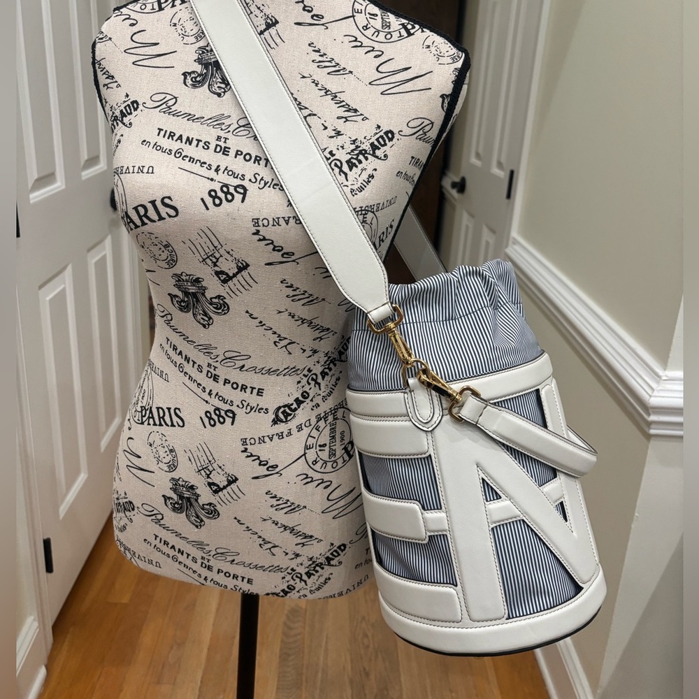 Fendi step out bucket bag used once